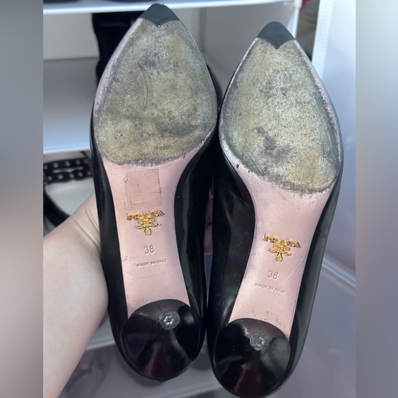 Prada Women's Black Patent Leather Heels - Picture 8 of 13